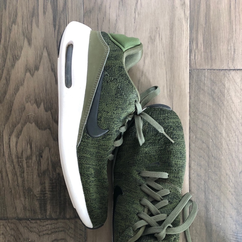 AirMax Modern Flyknit